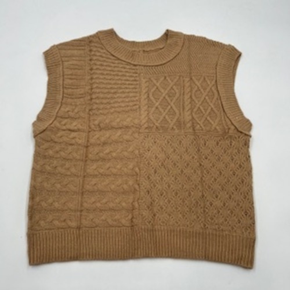 EVALESS Womens Mixed Cable Knit Patchwork Sweater Vest Camel Brown Small NWOT‎